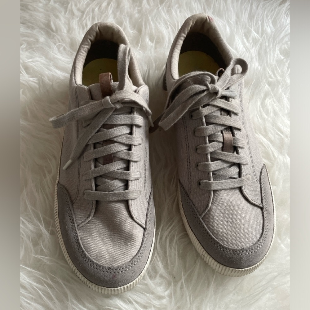 Out 'N About Plus Classic Gray Sneakers #casualshoes